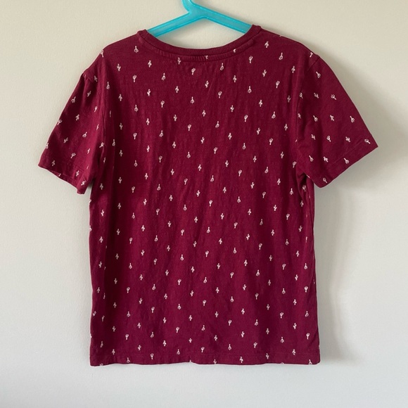 🌵☀️Old Navy Boys Softest T-Shirt - Maroon Red With Cactus Print - Picture 3 of 4
